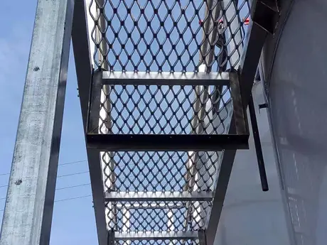 ケミカルプラント保守用歩道1