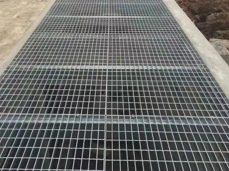 排水溝の蓋