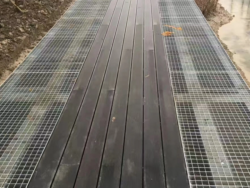 田舎のトレイル