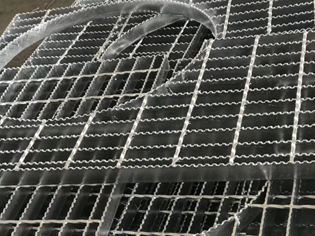 アークカットスチールグレーチング